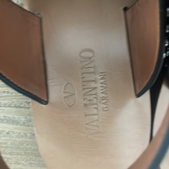 VALENTINO DOUBLE STRAP SANDALS - Picture 5 of 8